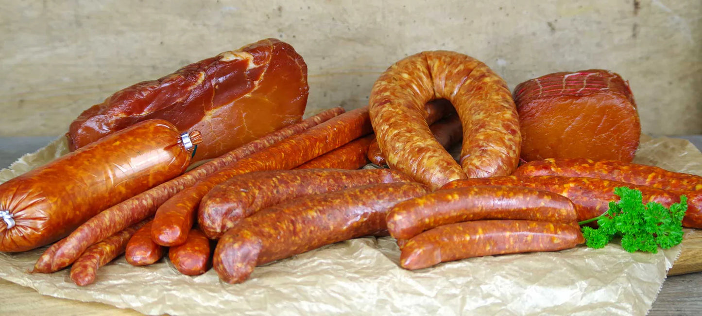 Wurstwaren aus dem Spreewald dekoriert